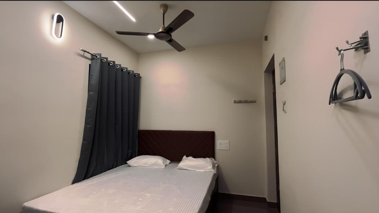 Hotel Coastal Inn Nāgappattinam Zewnętrze zdjęcie