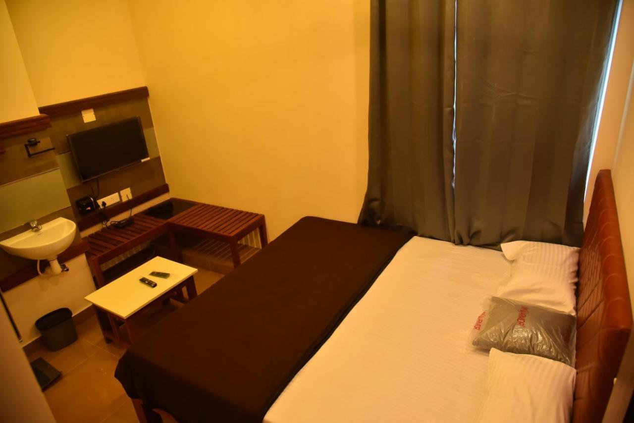 Hotel Coastal Inn Nāgappattinam Zewnętrze zdjęcie